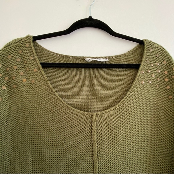 OLIVE GREEN KNIT SWEATER - Picture 3 of 7